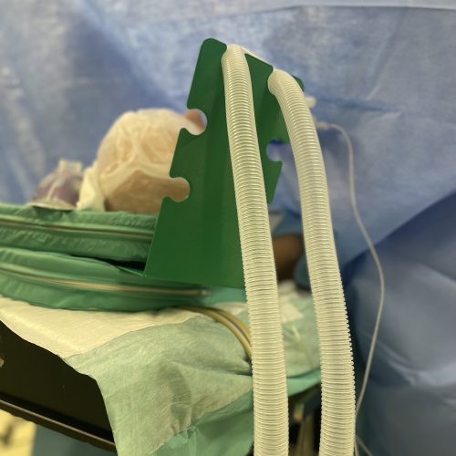 MicrosoftTeams-image (42) V naší nemocnici dokážou tisknout pomůcky na operační sál