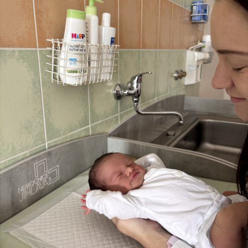 Rodinný pokoj 2 Nemocnice Jihlava otevřela na porodnici druhý rodinný pokoj
